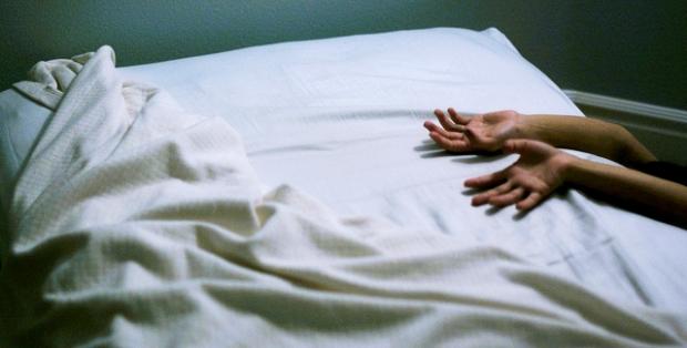 ghost_sex_craze_1 sleep paralysis bed